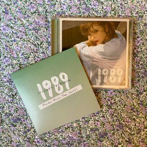1989 (Taylor's Version) Aquamarine Green Edition Deluxe CD - with photos!